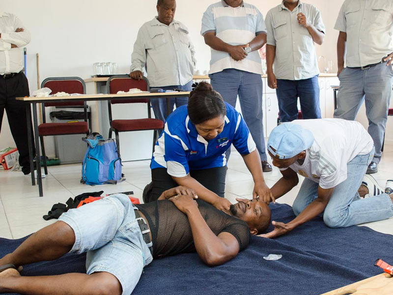 First Aid 800 x 600 - jpeg